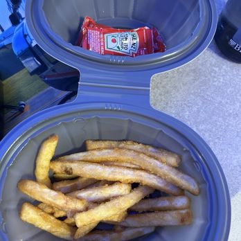 Pizza Hut - Straight Cut Fries - Pizza Near Me - Beaufort, South Carolina Pizza Hut - Straight Cut Fries - Pizza Near Me - Beaufort, South Carolina