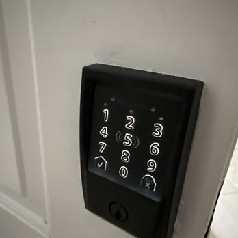 Locksmith Lion - My new smart lock - Keys & Locksmiths Near Me - Naples, Florida Locksmith Lion - My new smart lock - Keys & Locksmiths Near Me - Naples, Florida