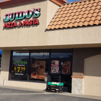 Guido's Pizza & Pasta - Bread just sitting out at the door - Pizza Near Me - Tujunga, California Guido's Pizza & Pasta - Bread just sitting out at the door - Pizza Near Me - Tujunga, California