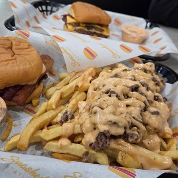 Smashed Burbank - Double smashed burger with bacon Smashed fries - Burgers Near Me - Burbank, California Smashed Burbank - Double smashed burger with bacon Smashed fries - Burgers Near Me - Burbank, California