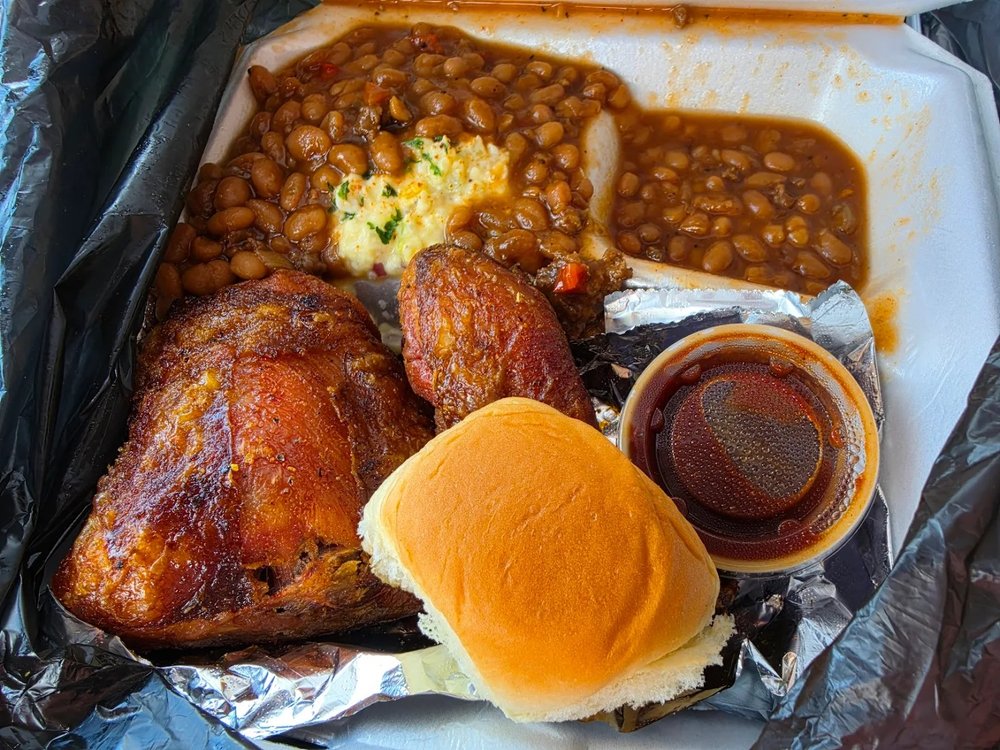 Pirate Pit BBQ Logo