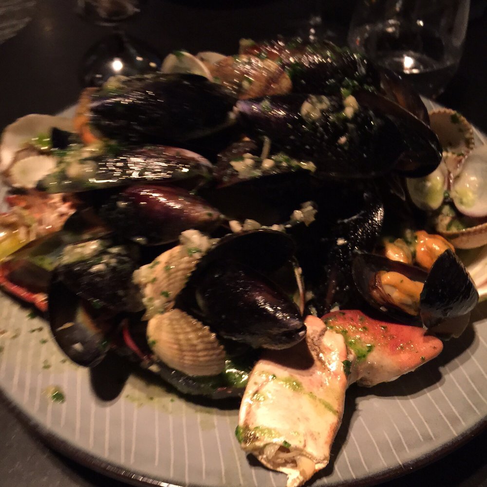 Ondine - Roasted shellfish platter (lobster, oysters, crab, scallop, cockles, razor clams, mussels, langoustines) - Seafood Near Me - Edinburgh, EDH