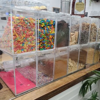 Bonjour - Toppings - Creperies Near Me - Baton Rouge, Louisiana