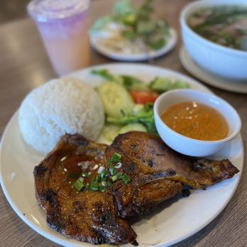 Bone & Broth - Grilled Pork Chop & Rice (a) (ig: @eatsbykatiemei) - Vietnamese Near Me - Ontario, California