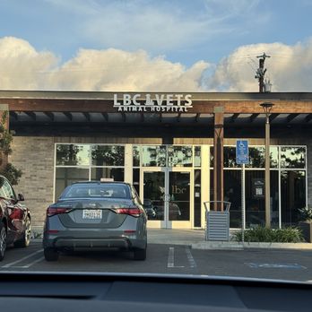 Lbc Vets - The outside of the facility. - Veterinarians Near Me - Long Beach, California Lbc Vets - The outside of the facility. - Veterinarians Near Me - Long Beach, California