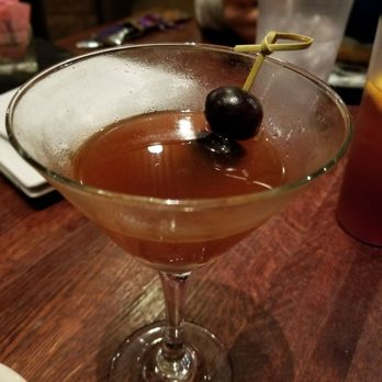 Cafe Equator - Pomegranate martini! - Thai Near Me - Metairie, Louisiana Cafe Equator - Pomegranate martini! - Thai Near Me - Metairie, Louisiana
