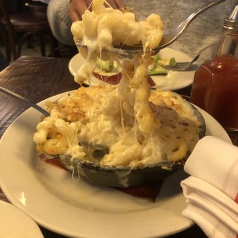 The Smith - Skillet roasted mac and cheese. Tastes even better with hot sauce! - New American Near Me - New York, New York The Smith - Skillet roasted mac and cheese. Tastes even better with hot sauce! - New American Near Me - New York, New York