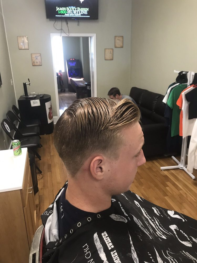 THE OLD PINES BARBER SHOP 16 Photos 171 NE Broad St, Southern Pines