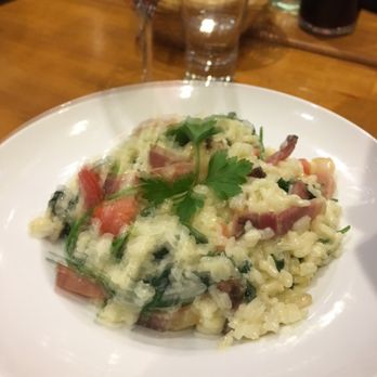 Tesoro d'Italia - Rissotto with speck, spinach and tomatoes. - Italian Near Me - Paris, 75 Tesoro d'Italia - Rissotto with speck, spinach and tomatoes. - Italian Near Me - Paris, 75