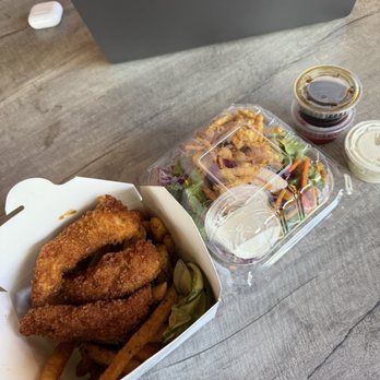 PONKO Chicken - 3 PIECE OG PLATE w/ SALAD - New American Near Me - Atlanta, Georgia