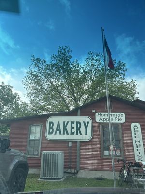 Deutsch Apple Bakery by null