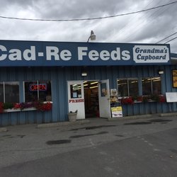 Cad Re Feed & Grandma's Cupboard - Cad-Re's store front.