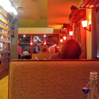 The Chew Chew - The 5 booths that can peep the kitchen action and entree takeaways - American Near Me - Riverside, Illinois The Chew Chew - The 5 booths that can peep the kitchen action and entree takeaways - American Near Me - Riverside, Illinois