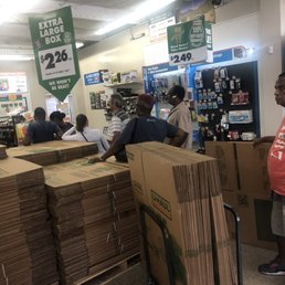 Customers lines up with only one agent on duty to conduct business. UNACCEPTABLE!!! Customers lines up with only one agent on duty to conduct business. UNACCEPTABLE!!!