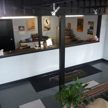 Automeister II - Front desk at new location - Auto Repair Near Me - Issaquah, Washington Automeister II - Front desk at new location - Auto Repair Near Me - Issaquah, Washington