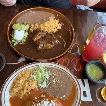La Roca - Great Mexican food! - Mexican Near Me - Lincoln City, Oregon La Roca - Great Mexican food! - Mexican Near Me - Lincoln City, Oregon