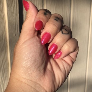 Lotus Nail Bar - Full set, pointy or kitten shape nails - Nail Salons Near Me - Hesperia, California