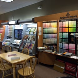 Maumee Paint & Supply - Nice displays with lots of choices!