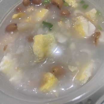 Noodle Queen - Congee with "dried squid and jellyfish" - Cantonese Near Me - Brooklyn, New York