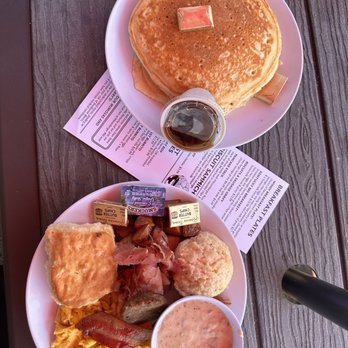 Windy Corner Market - Kentucky big breakfast and pancake stack. - American Near Me - Lexington, Kentucky Windy Corner Market - Kentucky big breakfast and pancake stack. - American Near Me - Lexington, Kentucky
