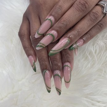 Tipsy Nails spa - Nail Salons Near Me - Long Beach, California