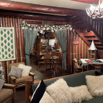 Monte Vista Inn - the living room and dining room - American Near Me - Dutch Flat, California Monte Vista Inn - the living room and dining room - American Near Me - Dutch Flat, California