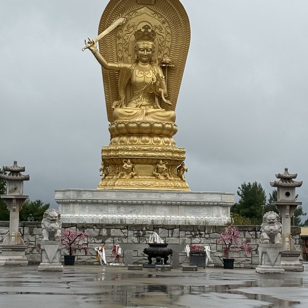 Wutai Shan Buddhist Garden - Buddhist Temples Near Me - Cavan-Monaghan, Ontario