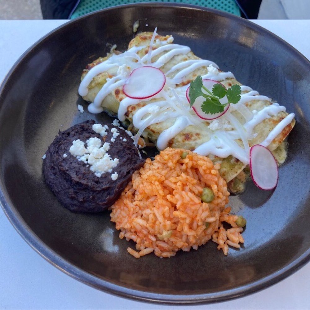 Urbe - One chicken and one brisket enchilada - Mexican Near Me - Houston, Texas