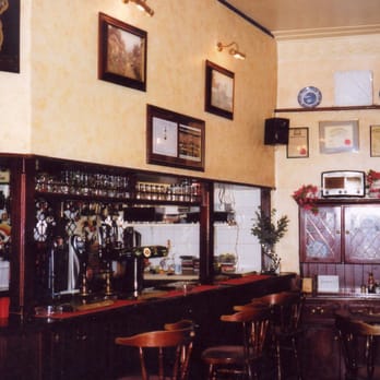 The Dolphin Pub - Pubs Near Me - London, XGL
