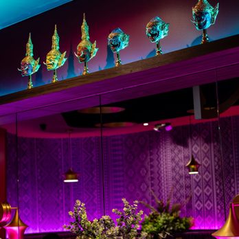 Isaan Der - Decorations - Thai Near Me - Toronto, Ontario