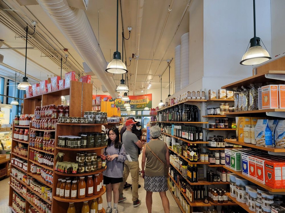 DeLaurenti Food & Wine