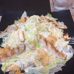 Villa25 Hostel e Suites - Chicken Caesar Salad