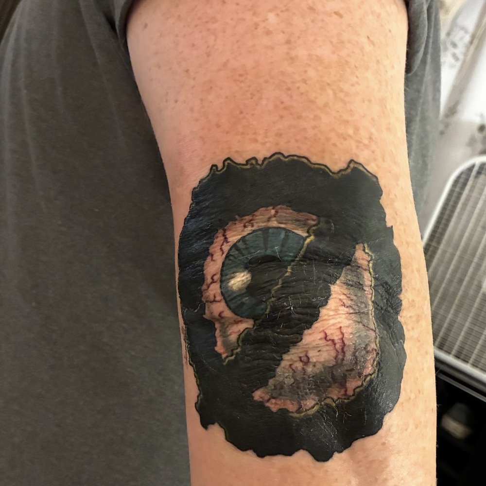 Miss Kitty Tattoo - After taking off the second skin - Tattoo Near Me - Prescott Valley, Arizona Miss Kitty Tattoo - After taking off the second skin - Tattoo Near Me - Prescott Valley, Arizona