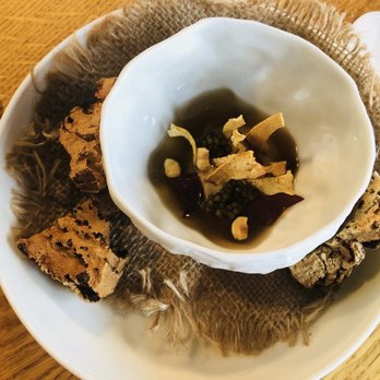 David Toutain - Lobster jelly & caviar (delicious) - More instafood @brooklynandmoi - Modern European Near Me - Paris, 75 David Toutain - Lobster jelly & caviar (delicious) - More instafood @brooklynandmoi - Modern European Near Me - Paris, 75