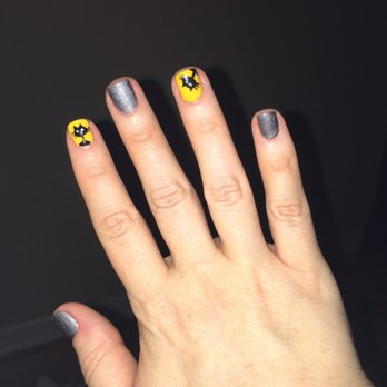 Revamp Nails - Nail Salons Near Me - Chicago, Illinois