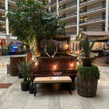 Renaissance Austin Hotel - Hotels Near Me - Austin, Texas