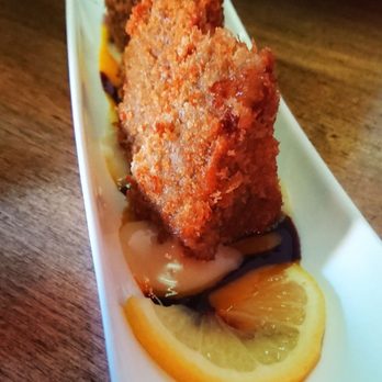 Guu Izakaya Toronto - Deep fried brie cheese - Japanese Near Me - Toronto, Ontario