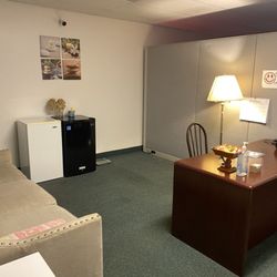 An Essential Massage - Lobby