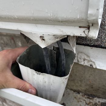 Simmons & Simmons Contracting - Gutter Services Near Me Simmons & Simmons Contracting - Gutter Services Near Me