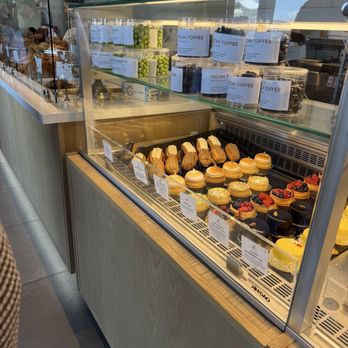 JL Patisserie - Bakeries Near Me - Phoenix, Arizona