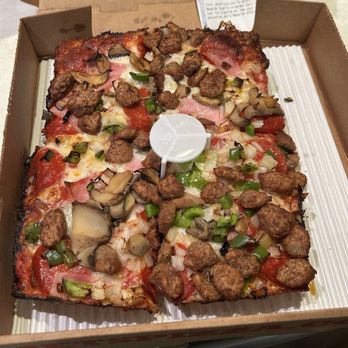 Jet's Pizza - Small super special plus Italian sausage - Pizza Near Me - Tucker, Georgia Jet's Pizza - Small super special plus Italian sausage - Pizza Near Me - Tucker, Georgia