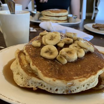 Syrup Cherry Creek - Banana Foster Pancakes - American Near Me - Denver, Colorado Syrup Cherry Creek - Banana Foster Pancakes - American Near Me - Denver, Colorado