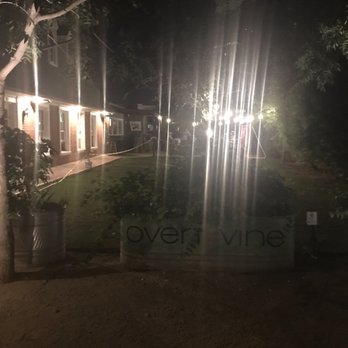 Oven + Vine - Beautiful patio at night! So cute! - New American Near Me - Phoenix, Arizona
