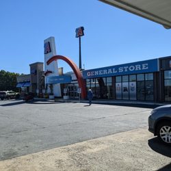 Dunkin' - Outside