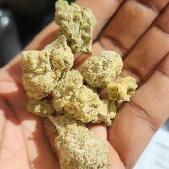 Friscolabs - This is what I received instead of Snow Caps. This aint even close to what it should have been! - Cannabis Dispensaries Near Me - Berkeley, California
