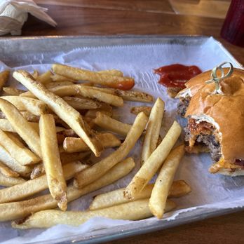 Barrel 17 - New American Near Me - Virginia Beach, Virginia