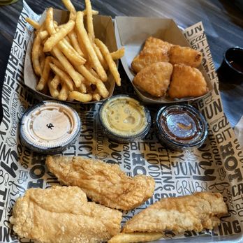 RILEY’S TAPROOM - Updated February 2026 - 87 Photos & 36 Reviews - 2940 ...