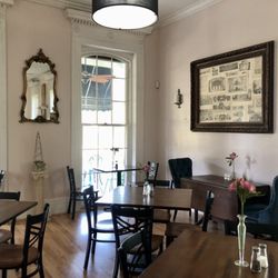 LuciAnna's Pastries