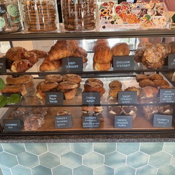 Summit Coffee Roswell - Baked goods - Coffee & Tea Near Me - Roswell, Georgia Summit Coffee Roswell - Baked goods - Coffee & Tea Near Me - Roswell, Georgia
