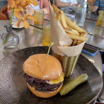 Peak with Priceless Restaurant & Bar - American wagyu burger - New American Near Me - New York, New York Peak with Priceless Restaurant & Bar - American wagyu burger - New American Near Me - New York, New York